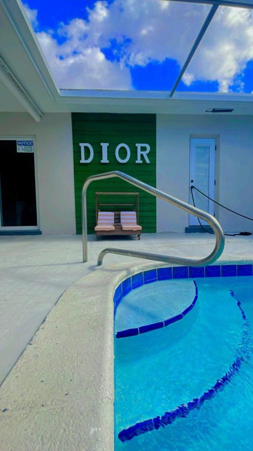 Pool Vacation Villa Hollywood Exteriör bild